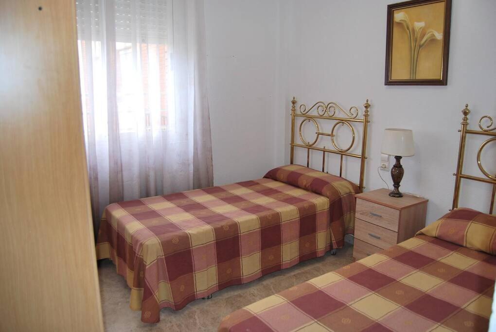 Bonito Piso Cerca De La Estacion Apartment Кордоба Екстериор снимка